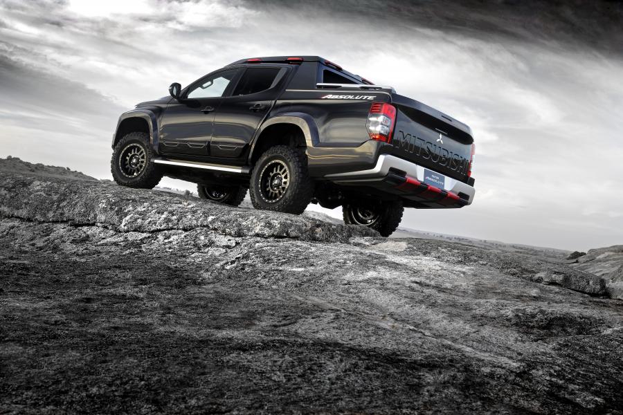  Mitsubishi Triton Absolute 2019 года  (фото 3 из 3)